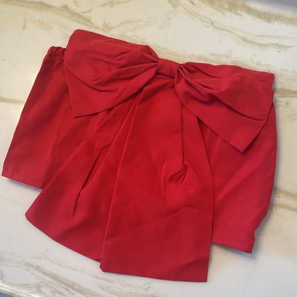 NWOT Red Bow Top - Picture 5 of 6